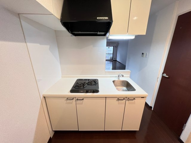 サクシード南森町のキッチン