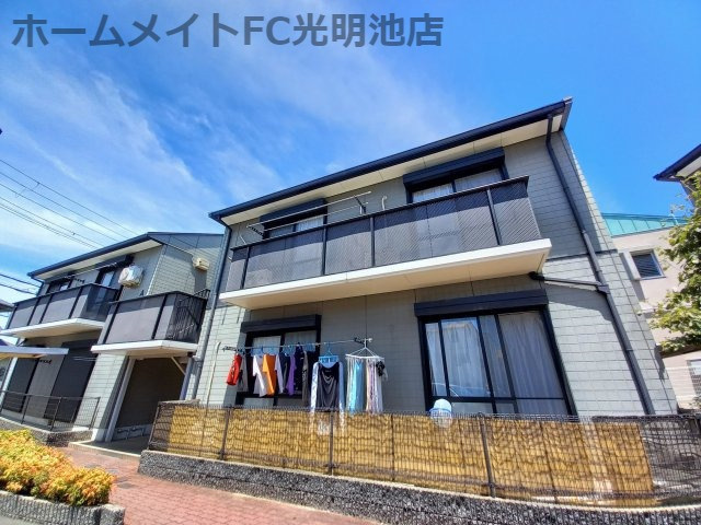 ファミーユ美津Aの外観