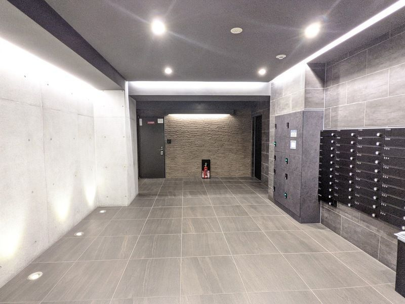 アール大阪グランデのロビー