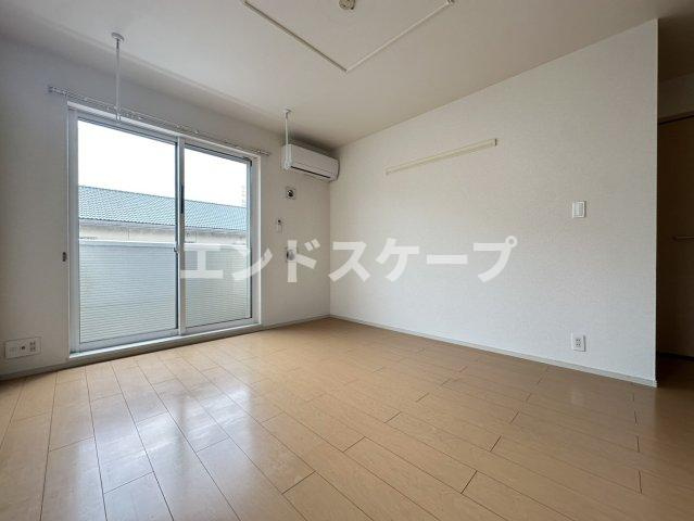 セルフィーユⅡの居間・リビング|高崎、前橋のお部屋探しはエンドスケープまで！お客様の理想お聞かせ下さい♪