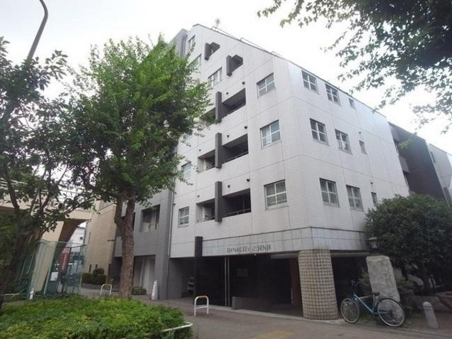 ダイナシティ高円寺の外観