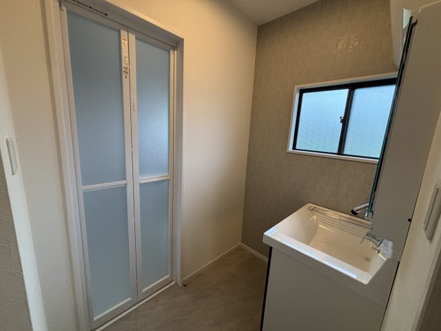 南蔵王5丁目　　中古住宅