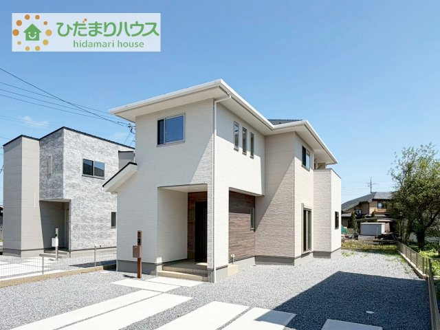 【外観】 | 牛久市牛久町第1期　新築戸建　3号棟 | 小中学校まで、それぞれ徒歩15分圏内！子育て環境良好です(^^)/