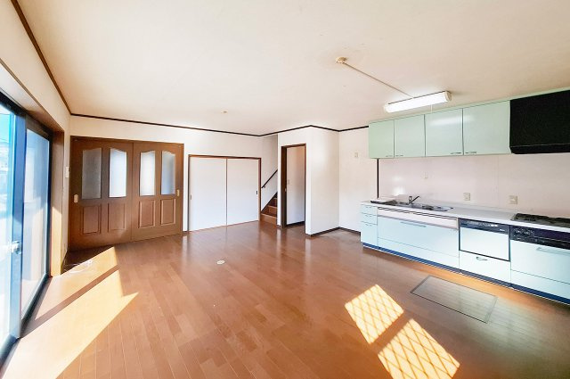 岸和田市畑町1丁目の居間・リビング|LDK