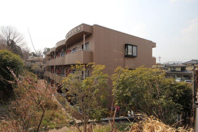 福生市大字福生の賃貸マンション