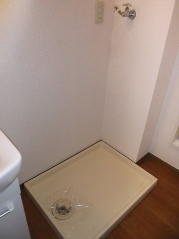 プレステージ芦屋A棟の設備|室内洗濯機置き場があります