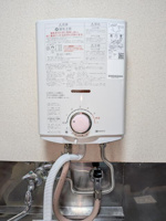 瞬間湯沸かし器