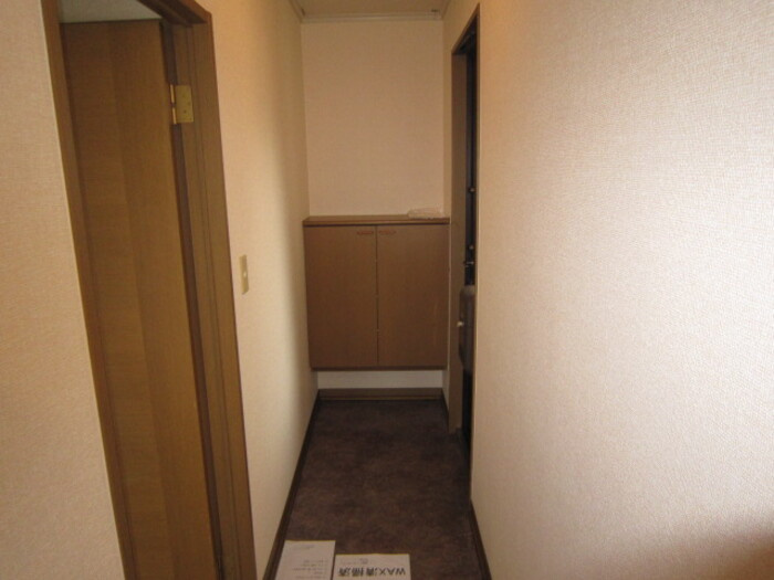 熊本市南区刈草３丁目のアパートの玄関