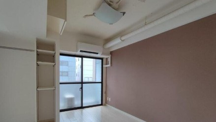 ONE ROOF FLAT NISHIWASEDAの居間・リビング
