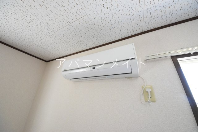【設備】 | 第二稲荷山ハイツA | エアコン付き