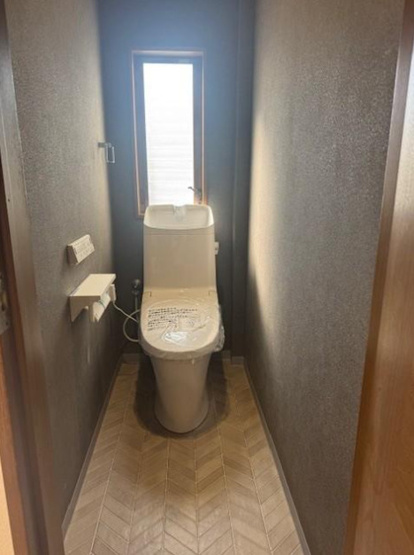 【トイレ】 | 東住吉区駒川4丁目 | トイレは1階と2階の2ヶ所に完備♪トイレ新調です☆