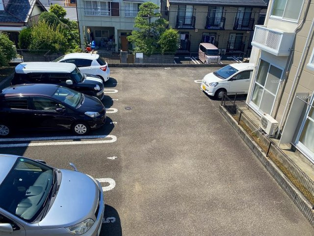 レオパレス草薙駅前西館のその他