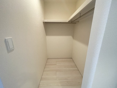 【収納】 | 八重瀬町与座（全6棟）3号棟 | 3号棟　洋室7.5帖＋WIC付き♪