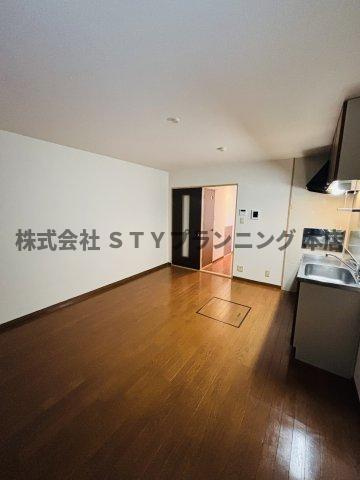 仲介手数料0円！ボナールハイムAの居間・リビング