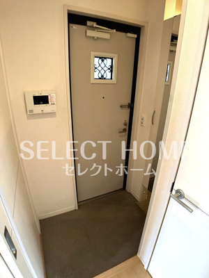 【玄関】 | シューラク | 明るい玄関です