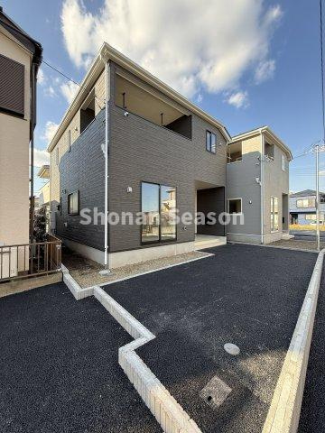 【現地画像あり】高座郡寒川町小谷第20　全２棟　2号棟の外観|収納場所を豊富に確保したお住まいで、夢のマイホーム生活をスタートしませんか☆