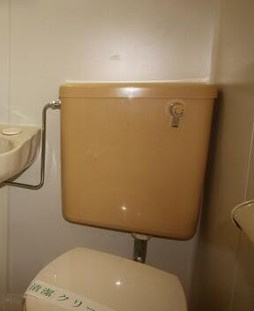 八王子市元本郷町４丁目の賃貸マンションのトイレ