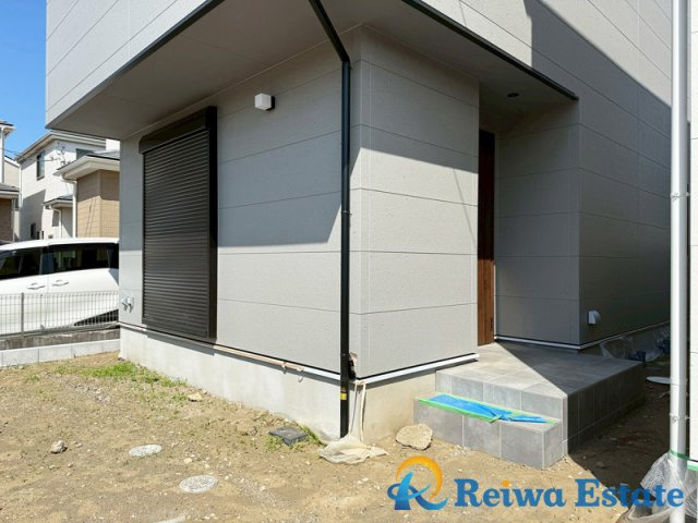 新築戸建　茅ヶ崎市松林1丁目の玄関
