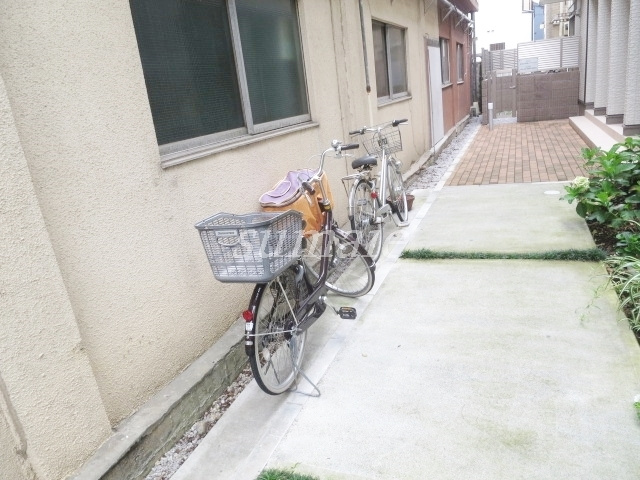 Ｍａｉｓｏｎ　ｄｅ　ｅｔｅのその他共用部分|駐輪場です！