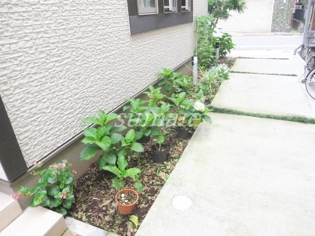 Ｍａｉｓｏｎ　ｄｅ　ｅｔｅのその他|綺麗に手入れされた植栽ですね☆
