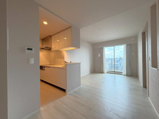 【居間・リビング】 | ブランズタワー梅田North | LDK12.9帖で無駄のない間取り