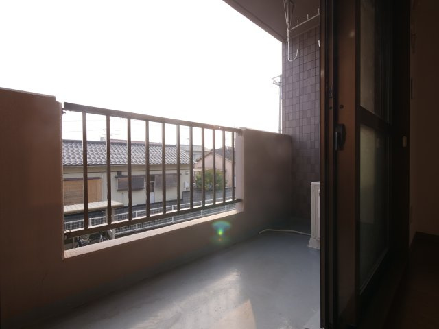 カーサソラーレのバルコニー|※写真は別の部屋のものです。