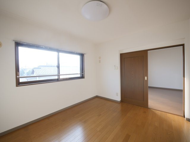 カーサソラーレの寝室|※写真は別の部屋のものです。