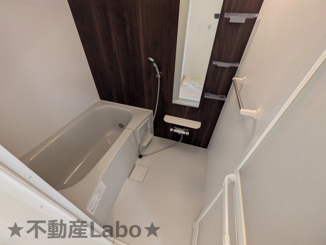 グランソレイユの浴室