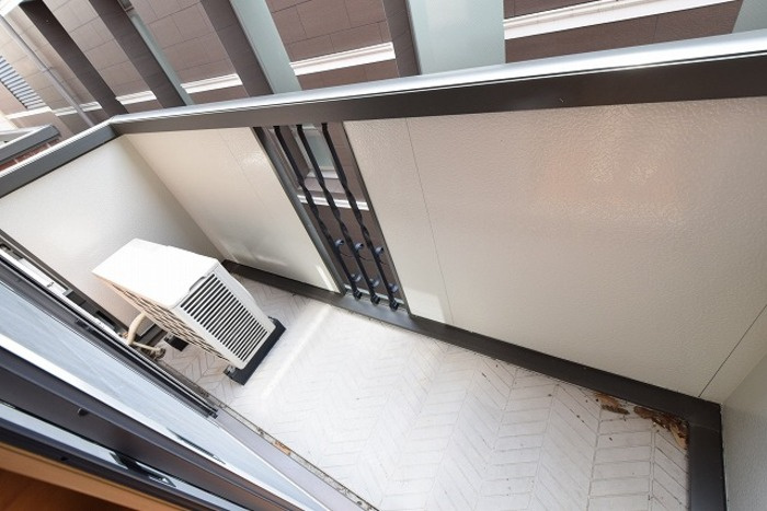 シャルマンコート北野のバルコニー