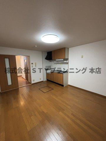 仲介手数料0円！ボナールハイムBの居間・リビング