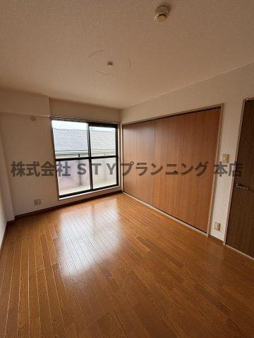 仲介手数料0円！ボナールハイムBの洋室
