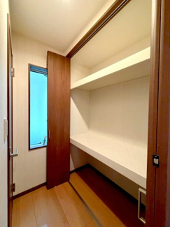 【収納】 | 日野市石田１丁目戸建 | １階収納　日用品のストック管理などにも便利です！