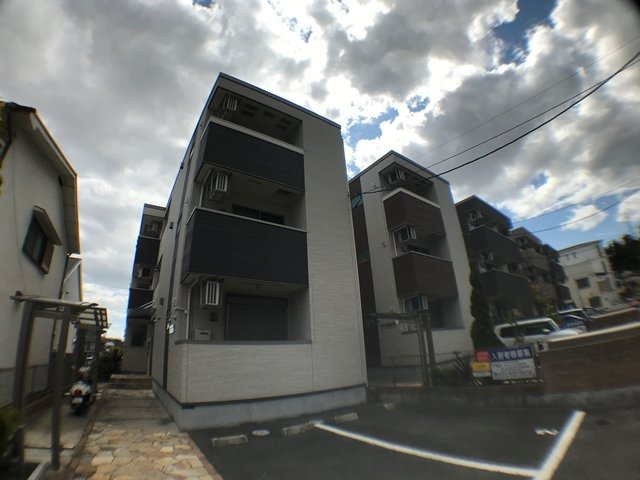 安心のオートロック付きです♪