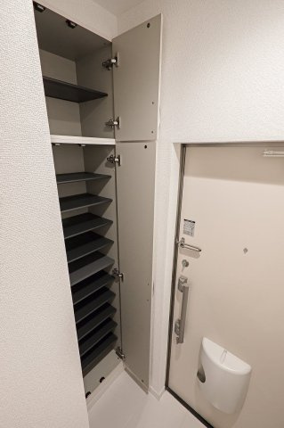 ベリー箱崎の玄関