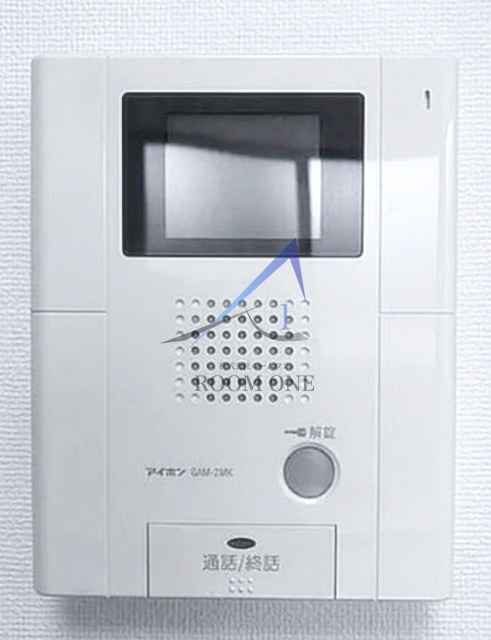 シャッツ　クヴェレ　代々木のセキュリティ|モニター付きインターホンです。