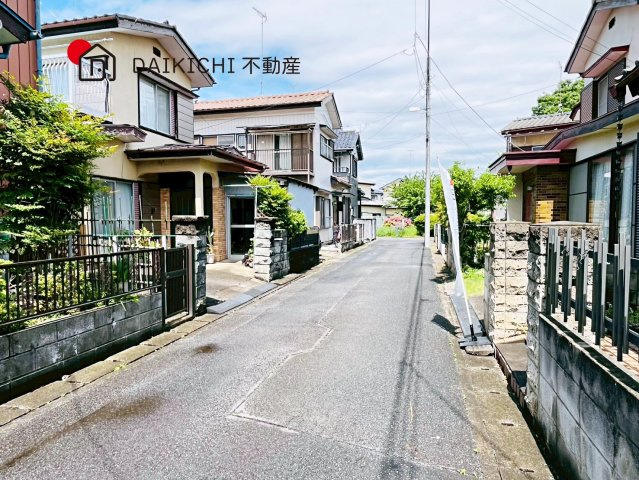 【前面道路含む現地写真】 | 久喜市菖蒲町新堀　中古戸建