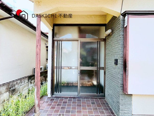 【玄関】 | 久喜市菖蒲町新堀　中古戸建