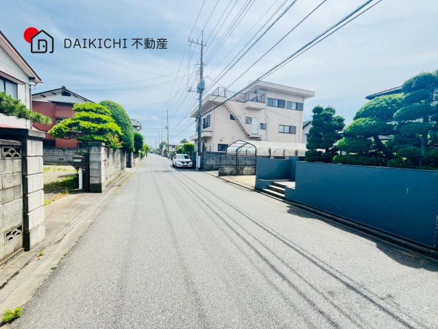 【前面道路含む現地写真】 | 行田市城西　中古戸建
