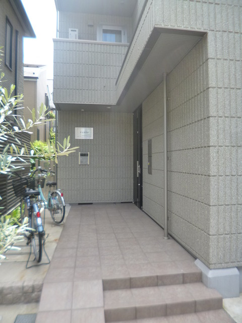 ジュネスＳのロビー