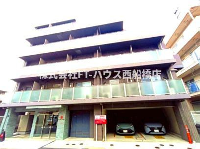 ドゥーエ西船橋の外観