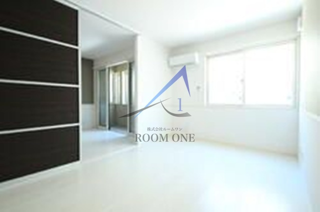 サンシャンテ上野毛　Ａの居間・リビング|洋室のお部屋です。