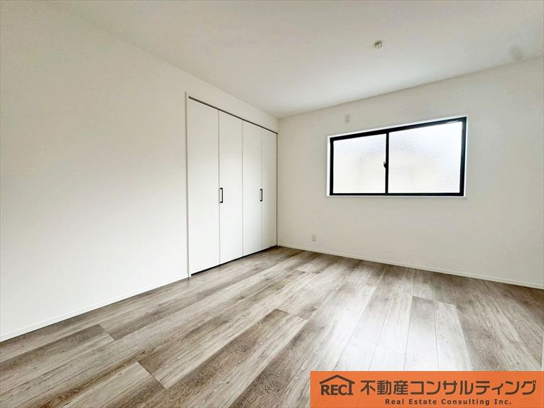 尼崎市武庫の里1丁目　中古戸建の洋室