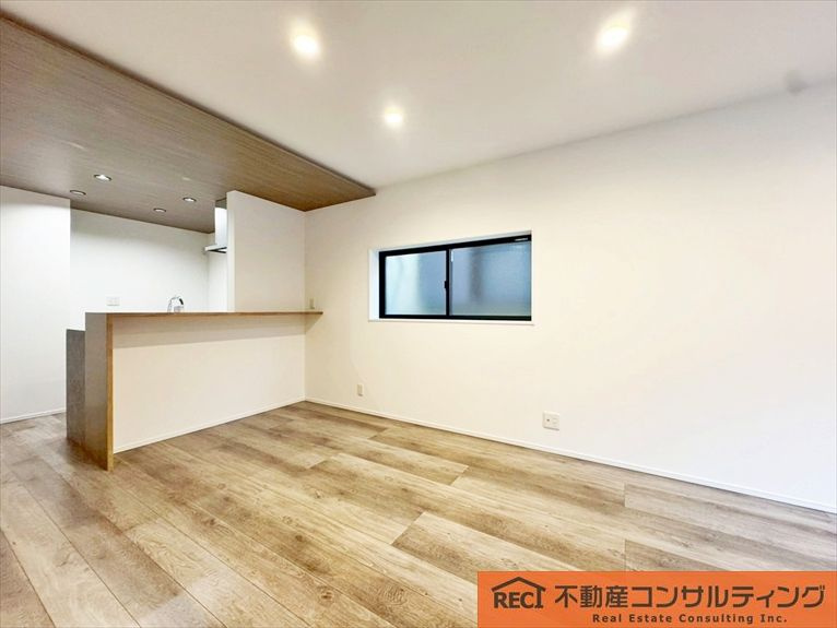 尼崎市武庫の里1丁目　中古戸建の内装