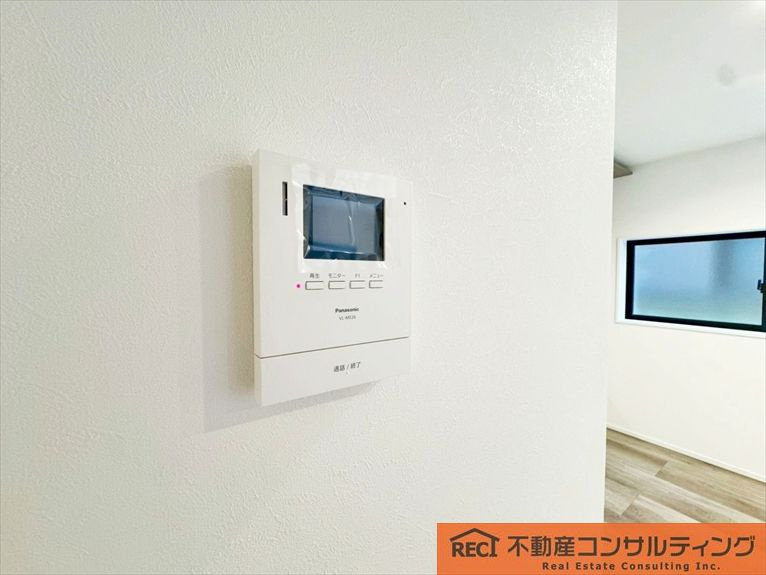 尼崎市武庫の里1丁目　中古戸建の防犯設備