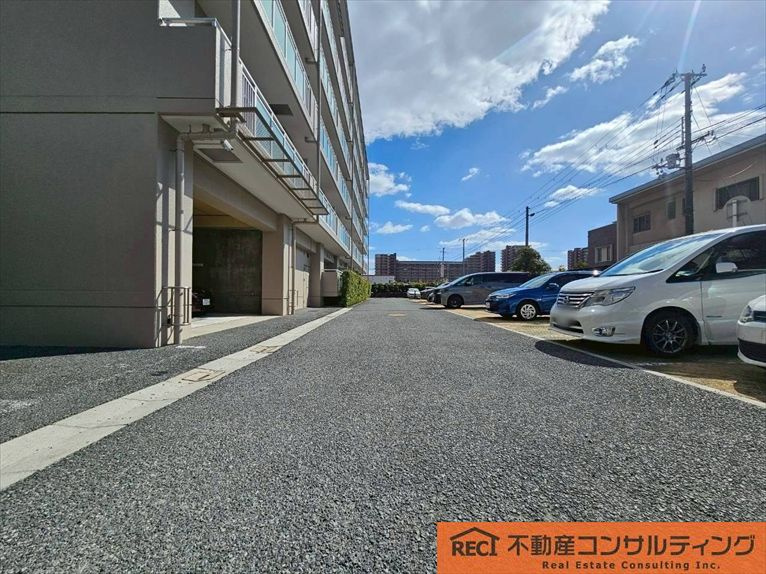 ラ・ヴェール甲子園の駐車場