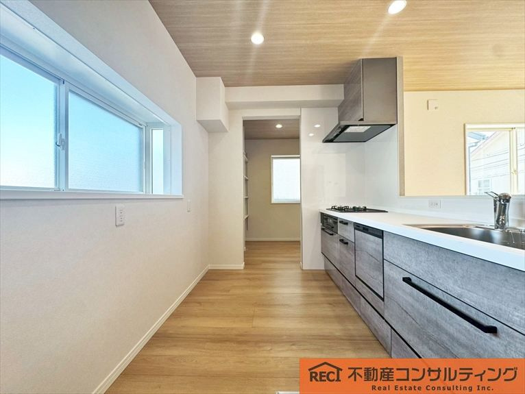 西宮市里中町2丁目　中古戸建の子供部屋