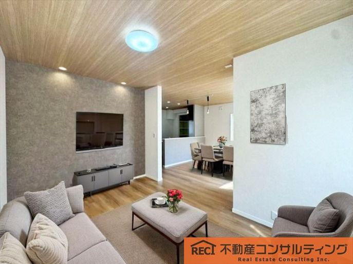 西宮市里中町2丁目　中古戸建の収納