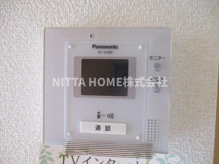 ユーフォルビアのセキュリティ|ＴＶインターホン完備で来客時の対応も安心です◎