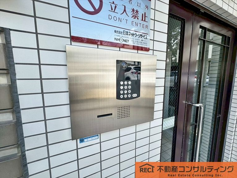 ヴェルドール住吉川の防犯設備