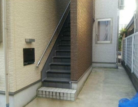 アクアのエントランス
